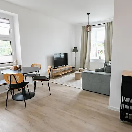 شقة Charmante 2-zimmer-wohnung Am Wasser & Altstadt